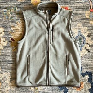 Men’s Filson Vest Large